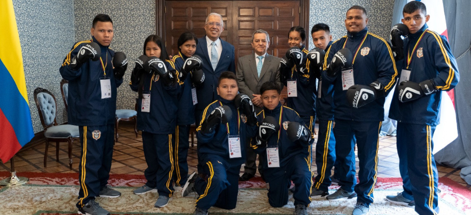 De Leticia a Panamá: ocho niños y niñas vinculados a la Casa Lúdica de la capital del Amazonas viajarán al exterior a un intercambio en su práctica deportiva: boxeo